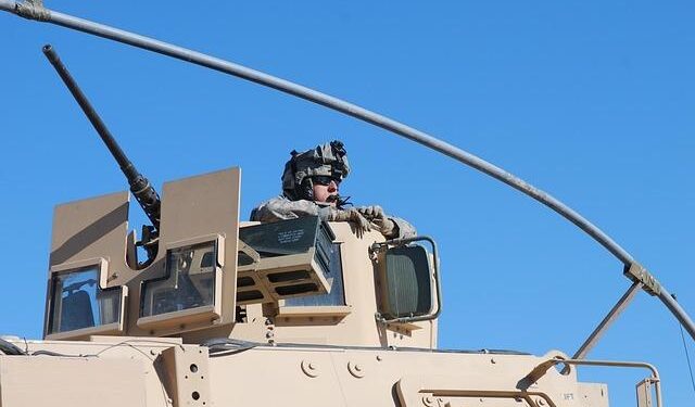 US Troops Intensify Combat Drills in Panama as Venezuela Tensions Escalate