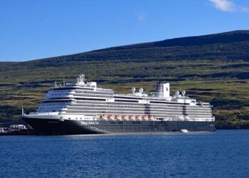 Embark on an Unforgettable Journey: Your Ultimate Guide to Holland America Cruise Ships and Itineraries!