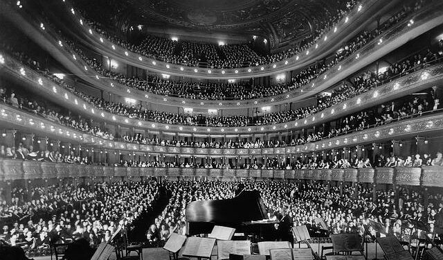 Immerse Yourself in the All-American Tale: Unforgettable USA Opera Performances on Nov. 7 & 9!