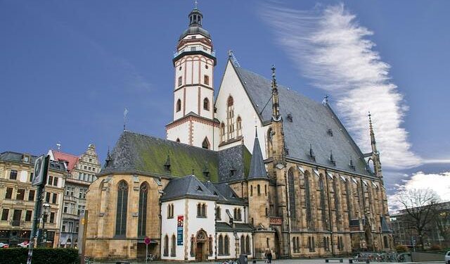 Thomas Massie Unveils Controversial Bill to Pull the U.S. Out of NATO: ‘America Shouldn’t Be the World’s Security Blanket