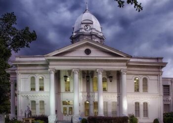 Unveiling Alabama’s Top 5 Most Unattractive Buildings!