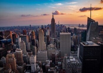 Discover Why New York City and Mexico City Pulse with Vibrant Energy!