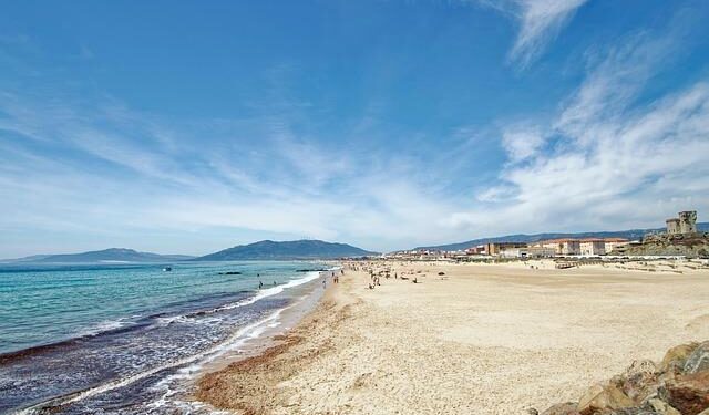 How U.S. Tariffs Are Influencing Public Opinion in Chile and Peru