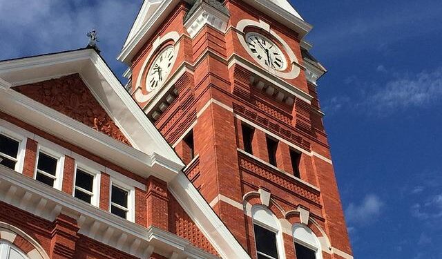 Alabama University Unveils Exciting New Global Study Center in Latin America!