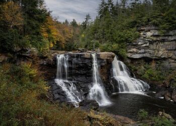 Blackwater Founder Assembles 200 Strong Force to Combat Rising Gang Violence in Haiti