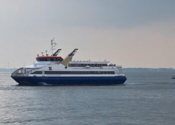 Queen Máxima’s Dazzling Suriname Ensemble: A Fashion Journey Years in the Making!