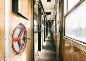 Devastating Train Crash on the Way to Machu Picchu: One Fatality and Numerous Injuries