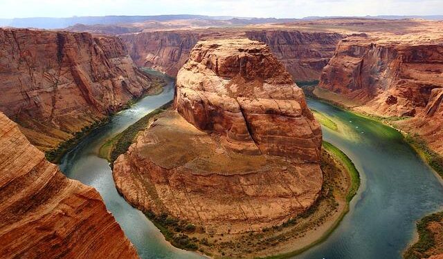 Unveiling the Marvels of the Colorado River: Nature’s Breathtaking Waterway
