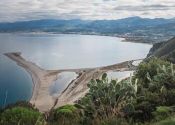 Italy Deepens Bonds with Venezuela After Release of Two Citizens