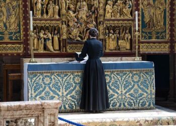 Local Pastor Receives Prestigious Award for Remarkable 60 Blood Donations in Suriname!