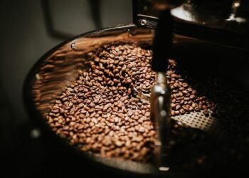 US Roasters Rush to Clear Coffee Stocks as Brazil Trade Deal Looms