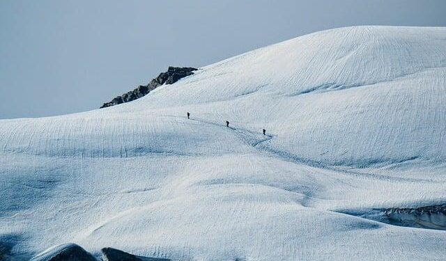 Colombia Takes a Stand Against Ecuador’s Pipeline Fee Hike as Trade Tensions Escalate