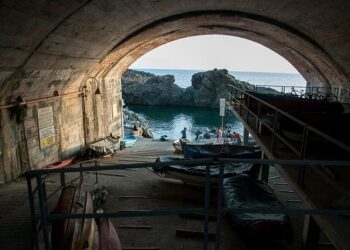 Trump’s Call to Cut U.S.-Cuba Remittances and Flights: A Bold Step Towards Transformation