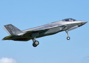 F-35s Land in Puerto Rico: A Strategic Show of Force Amidst Venezuelan Tensions