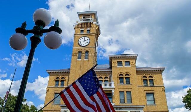 Community Resilience: Neighbors Come Together to Rebuild After Devastating Fire