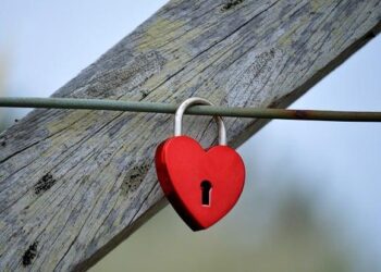 US Boosts Security Partnership with Panama as China-Linked Canal Deal Faces Delays