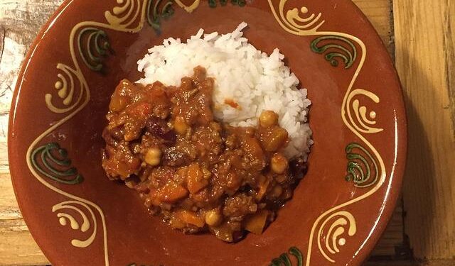 Discover the Unexpected Similarities Between Carney and Trump!