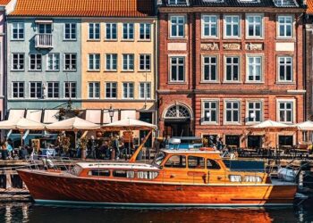 Why a Charming Danish American Town Remains Loyal to Trump Amid the Greenland Debate