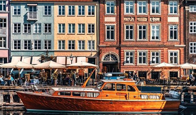 Why a Charming Danish American Town Remains Loyal to Trump Amid the Greenland Debate