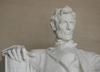 Ex-Honduran President Released After Trump Pardon Amidst Cocaine Trafficking Scandal