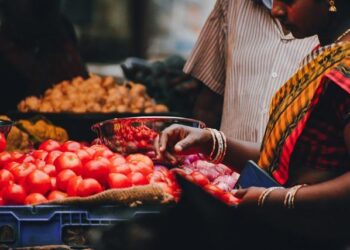 Chile’s Debt Market Soars Amid Growing ‘Sell America’ Movement