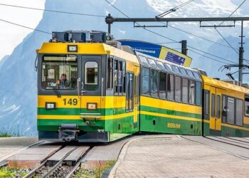 Navigating the Pricey Journey of Returning Home: The Hidden Costs of Relocation