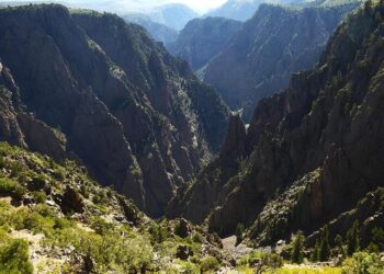 Unveil the Breathtaking Wonders of Black Canyon of the Gunnison!