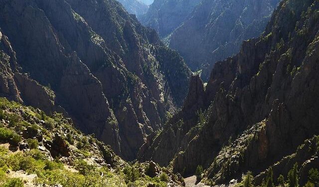 Unveil the Breathtaking Wonders of Black Canyon of the Gunnison!