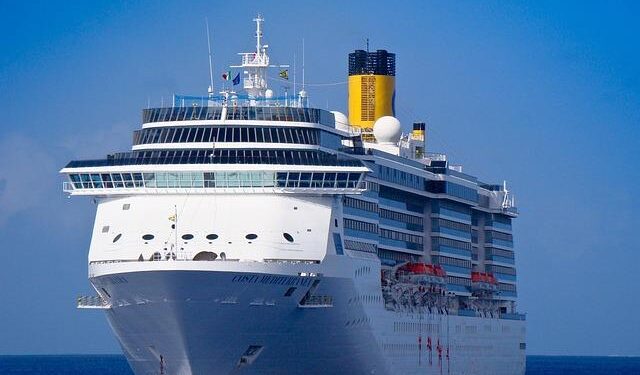 Caribbean Fly-Cruise Travelers Encounter Unexpected Disruptions Due to US Military Actions in Venezuela