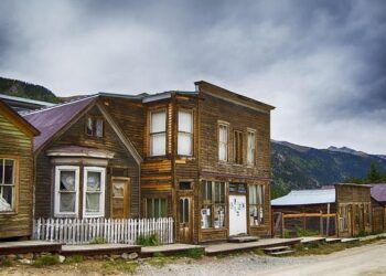 Uncover the Allure of Colorado’s Most Enchanting Small Town!
