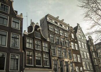 Suriname’s World Cup Aspirations Soar with Dutch Ties!