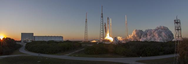 U.K. Officials Call for FAA to Rethink Starship Flight Plans After SpaceX Explosions