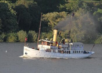 Four Cruise Passengers Caught in Bermuda’s Drug Bust Drama!