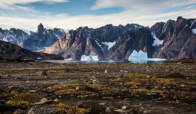 Greenland’s Leader Explores U.S. Military Presence in Talks with Trump’s Diplomats