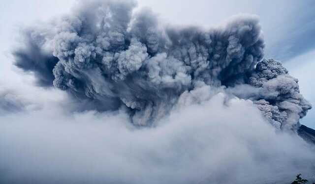 Volcano Awakens: Urgent Evacuations as Guatemala Faces a Fiery Eruption!