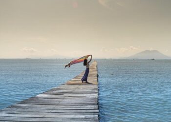 Unlocking Potential: How Women in Ecuador are Thriving in the Ocean Economy
