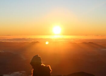 Sun-Kissed Cities: Uncover the Most Radiant Spots in the U.S.!