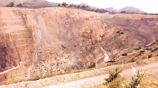 Major Bust: 198 Arrested in Sweeping Operation Against Cross-Border Illegal Gold Mining in South America!
