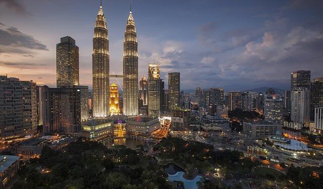 Petronas Discovers Game-Changing Gas Reserve Off Suriname: A Potential Treasure of 1 Billion Barrels!
