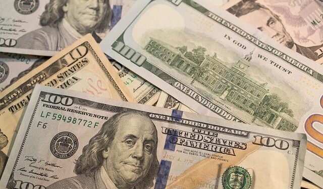 U.S. Economy Hits a Standstill as Global Growth Soars!