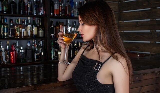 Uncover the Hottest Bars of 2026: A Cross-Country Adventure from Arizona to New York!