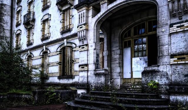Uncover the Chilling Secrets of America’s Most Haunted Hotels, Including the Infamous Lizzie Borden Inn!